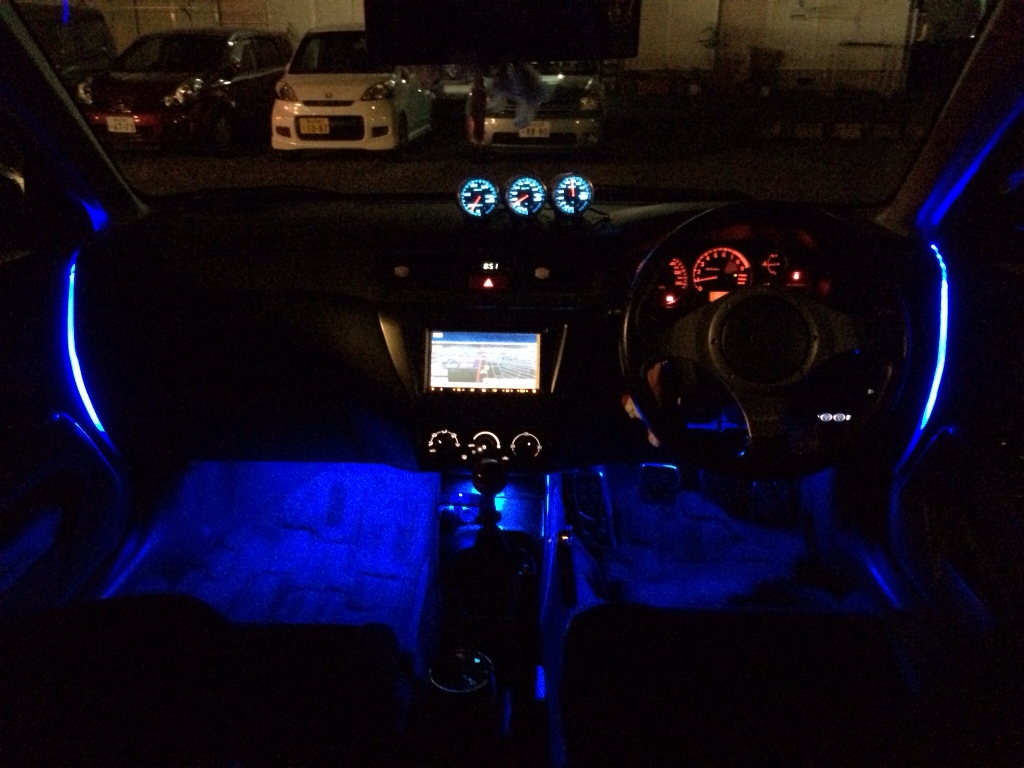 エーモン LED